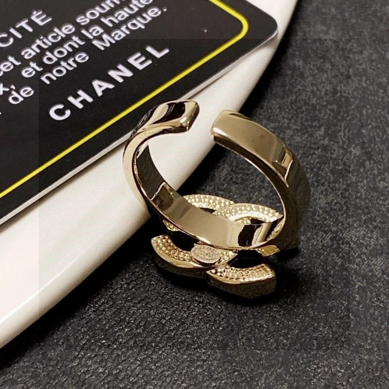 Chanel Rings FreshLook 220511