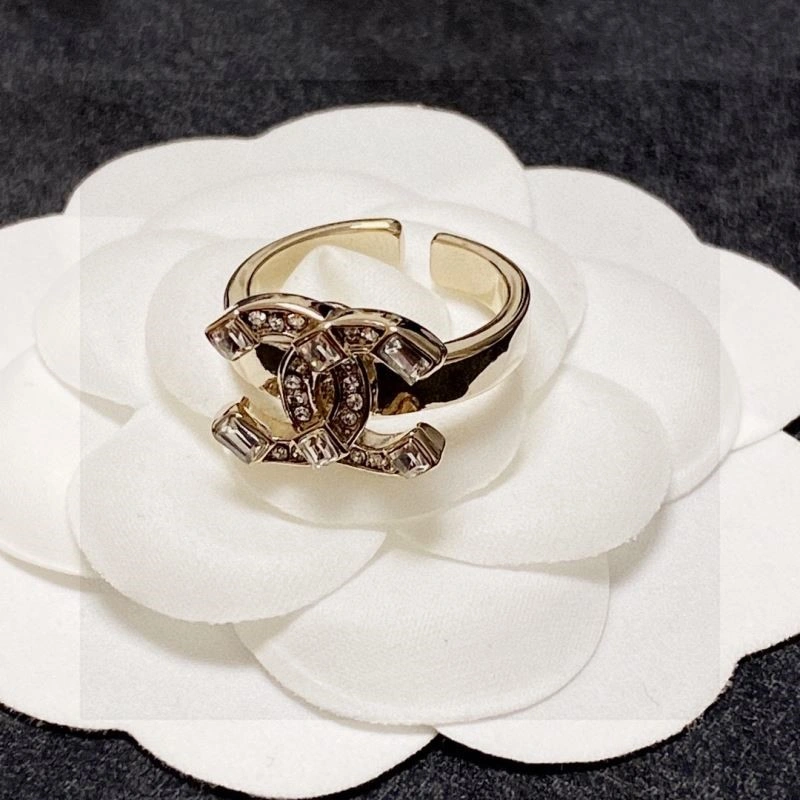 Chanel Rings FreshLook 220511