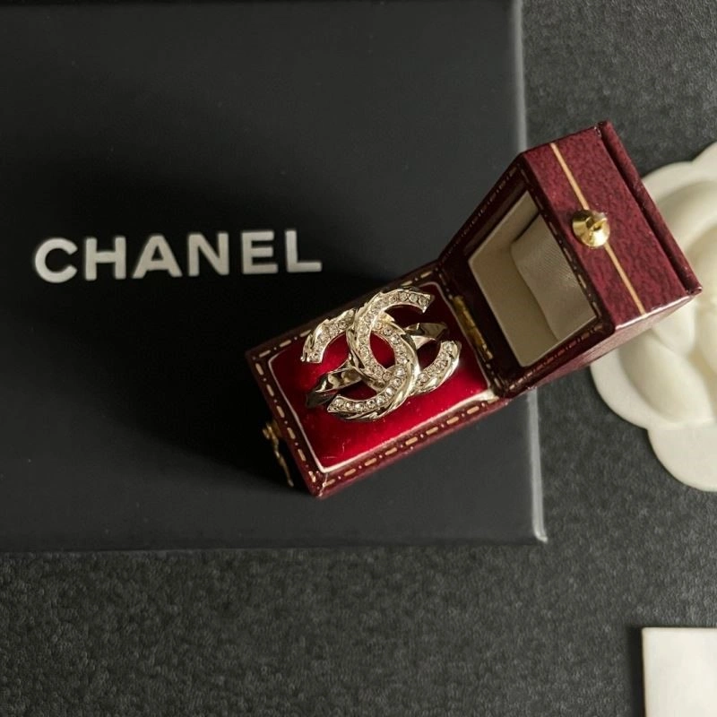 Minimalist Chanel Rings 220513