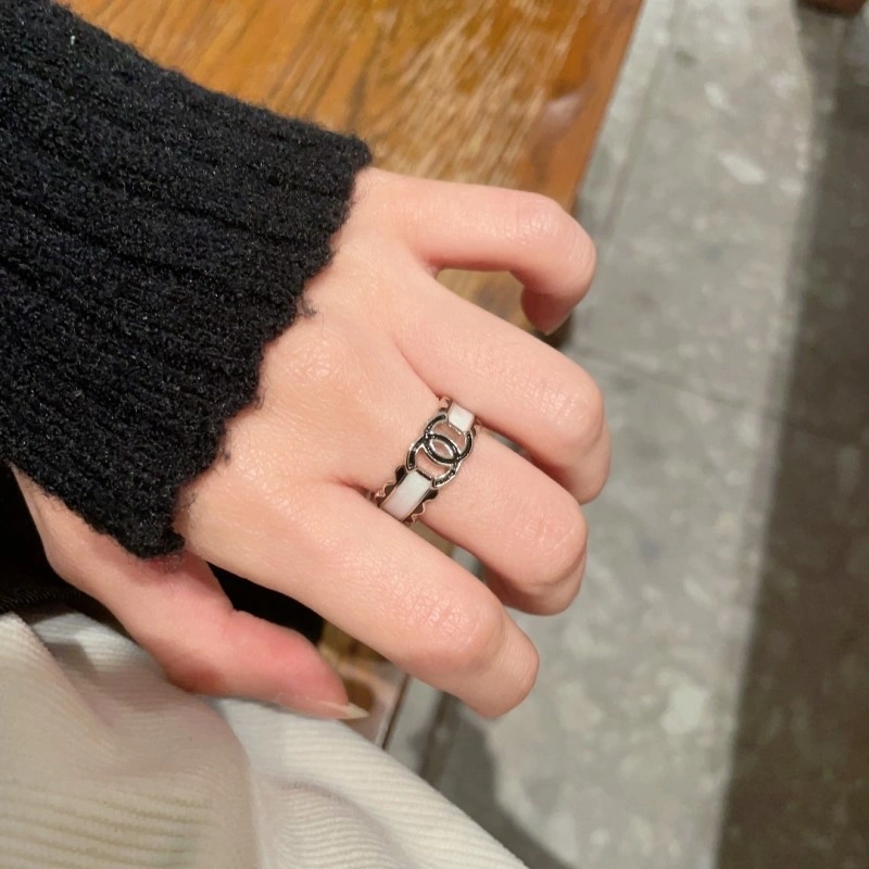 Snug Chanel Rings 220494