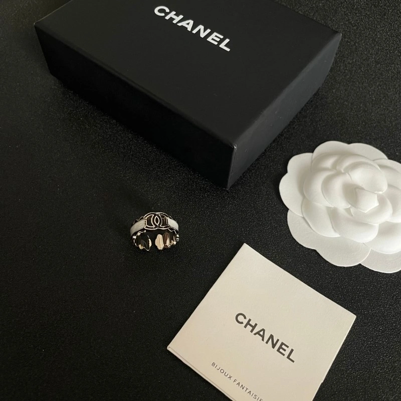 Snug Chanel Rings 220494