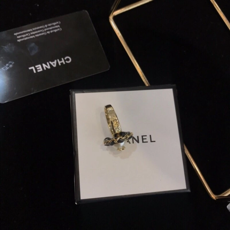 UrbanStyle Chanel Rings 220498