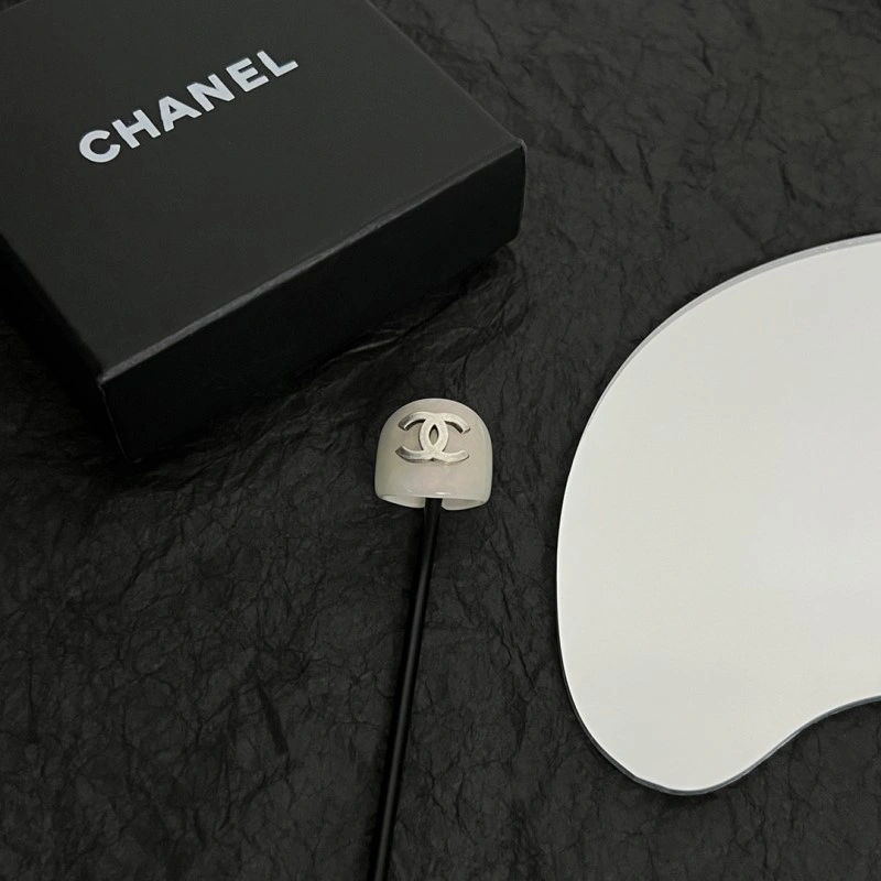 Contemporary Chanel Rings 220487