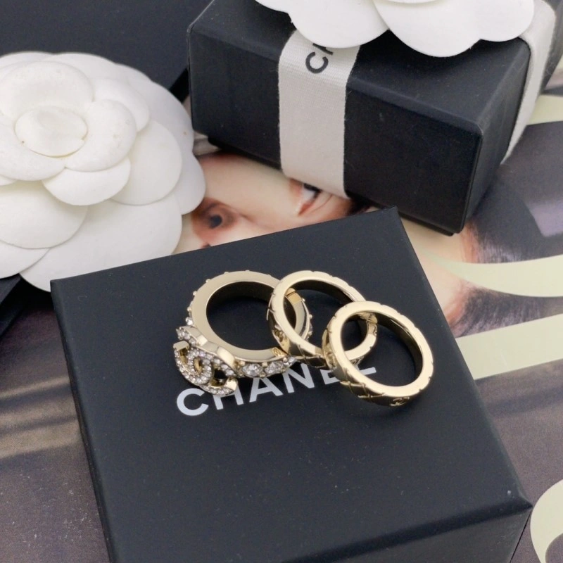 Snug Chanel Rings 218821