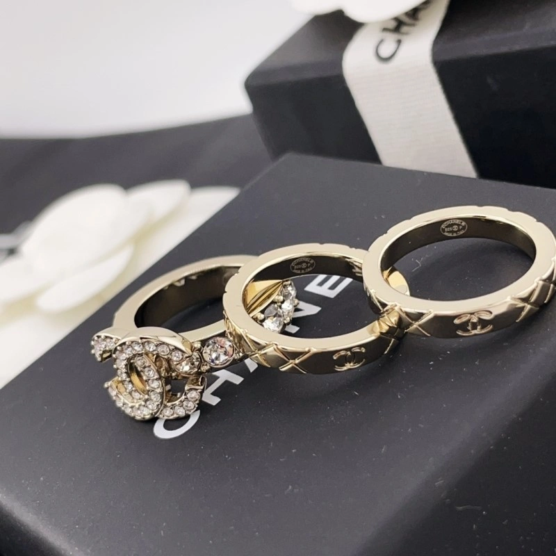 Snug Chanel Rings 218821