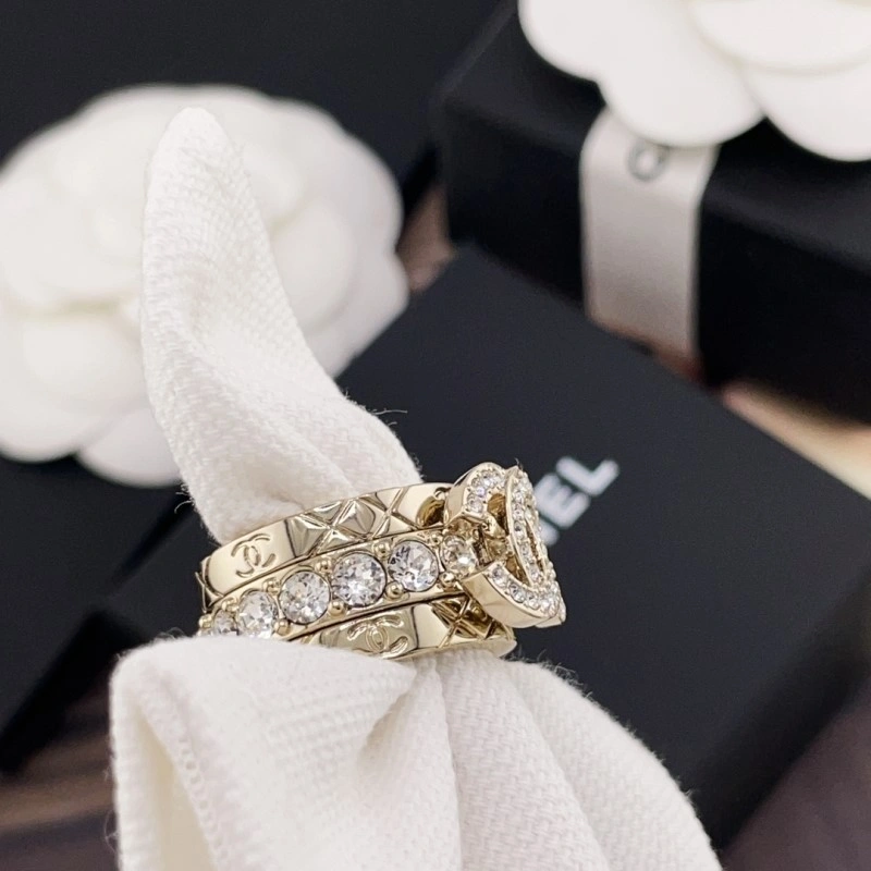 Snug Chanel Rings 218821