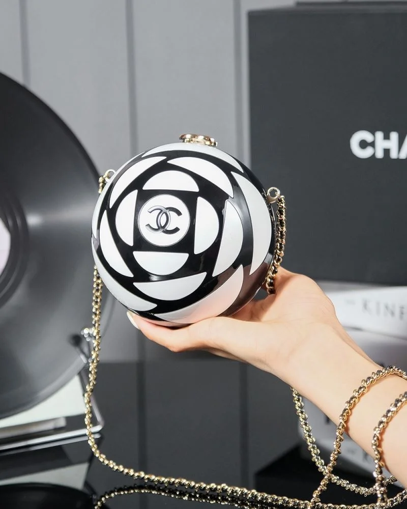 HighPerformance Chanel Round Satchel 54835