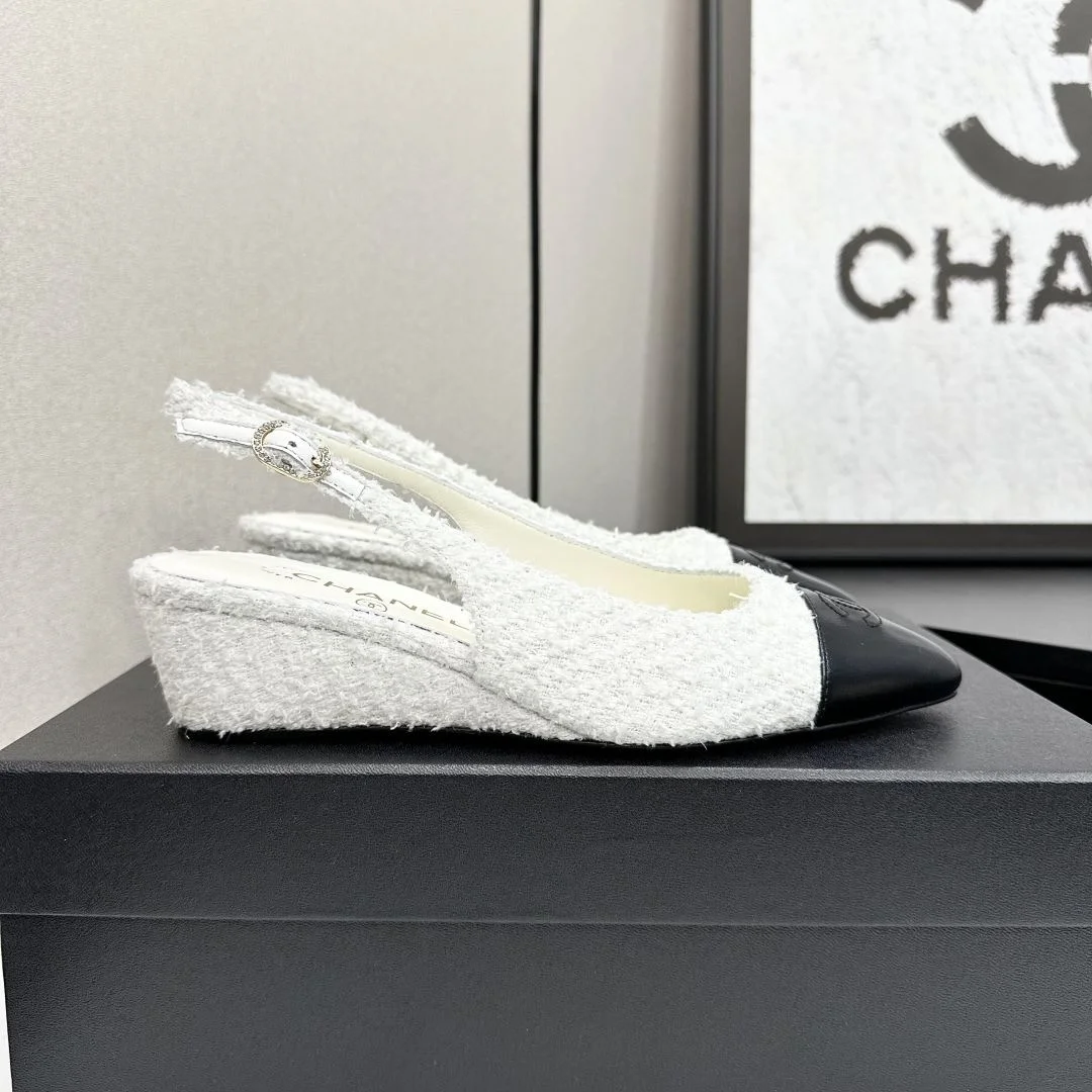 Chanel Sandals ZeroBulk 18455