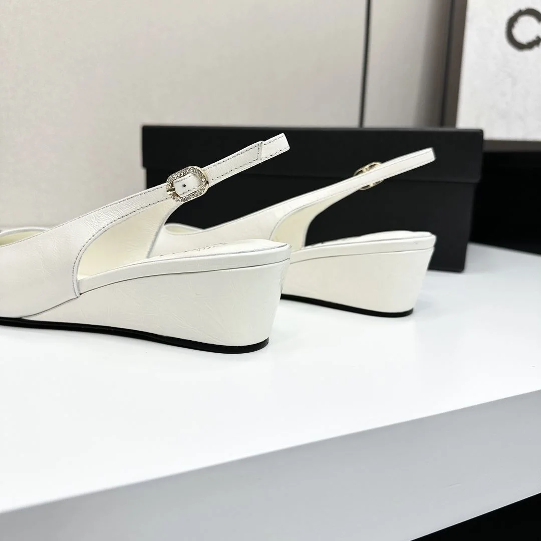 Chanel Sandals Breathable 18452