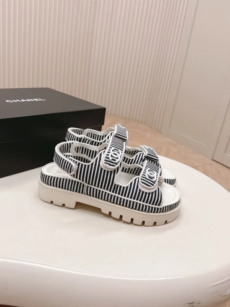 Youthful Chanel Sandals 20225