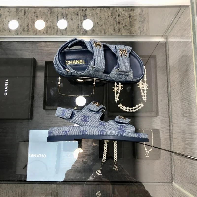 Elegant Chanel Sandals 20185