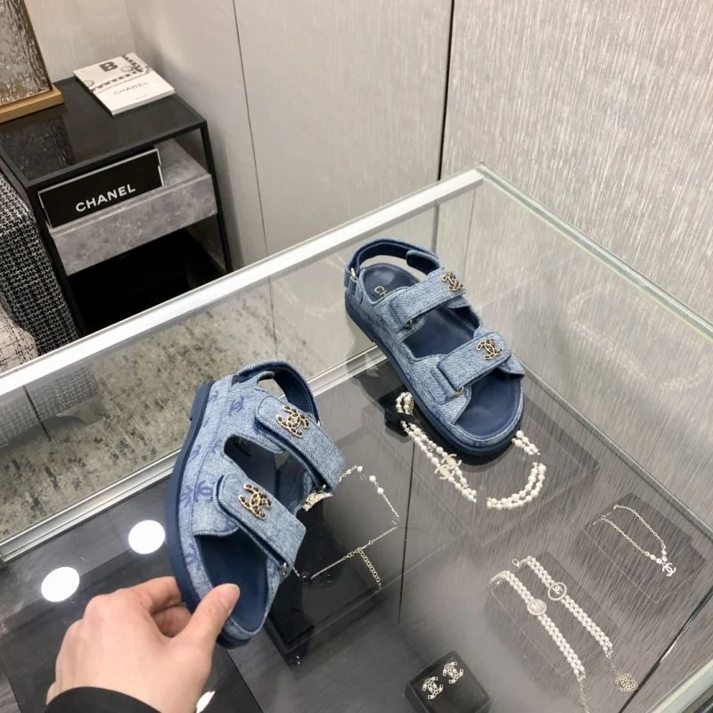 Elegant Chanel Sandals 20185