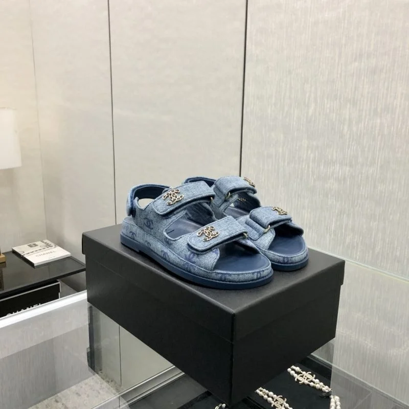 Elegant Chanel Sandals 20185