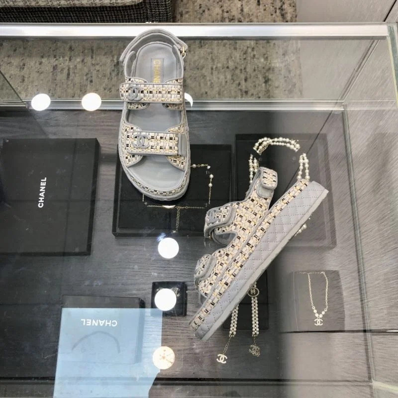 Sleek Chanel Sandals 20189