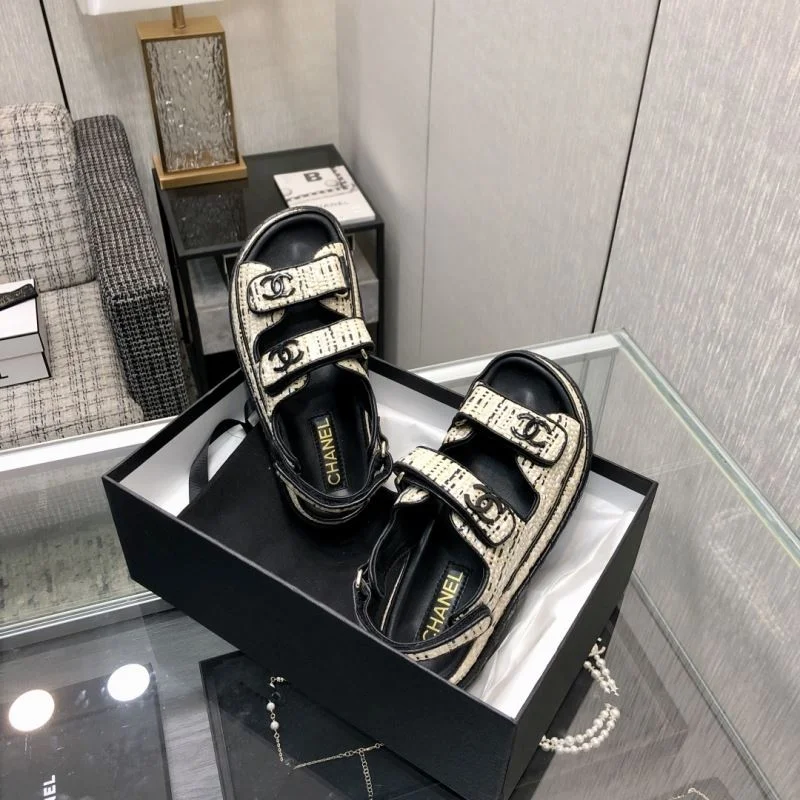 UrbanStyle Chanel Sandals 20180