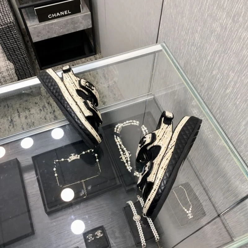 UrbanStyle Chanel Sandals 20180