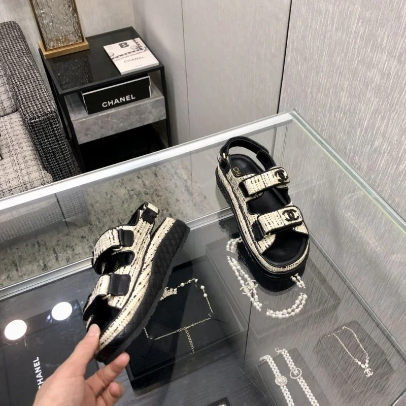 UrbanStyle Chanel Sandals 20180