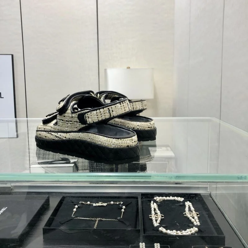 UrbanStyle Chanel Sandals 20180