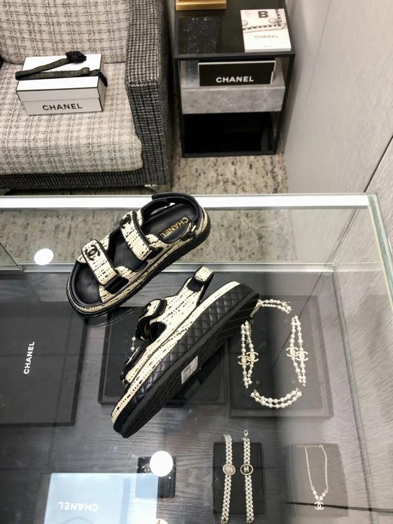 UrbanStyle Chanel Sandals 20180