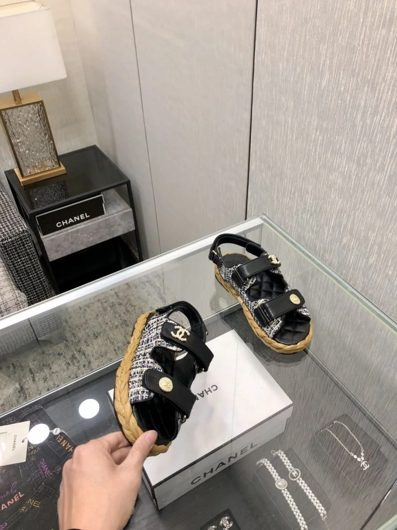 Chanel Sandals Youthful 20164