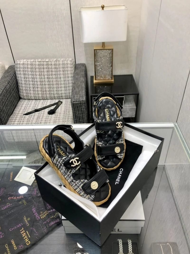 Chanel Sandals Youthful 20164