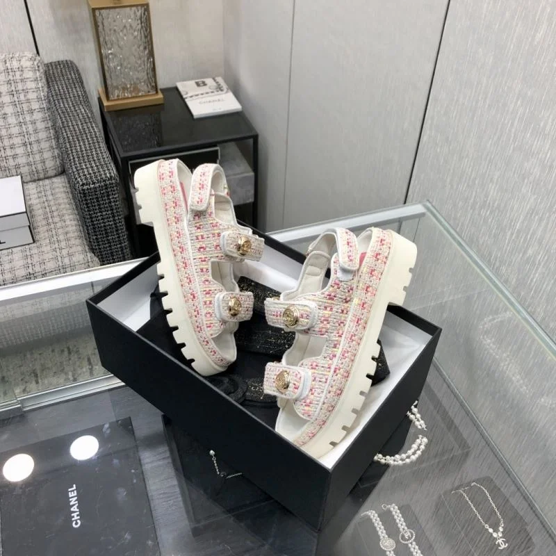 MoistureWicking Chanel Sandals 20163