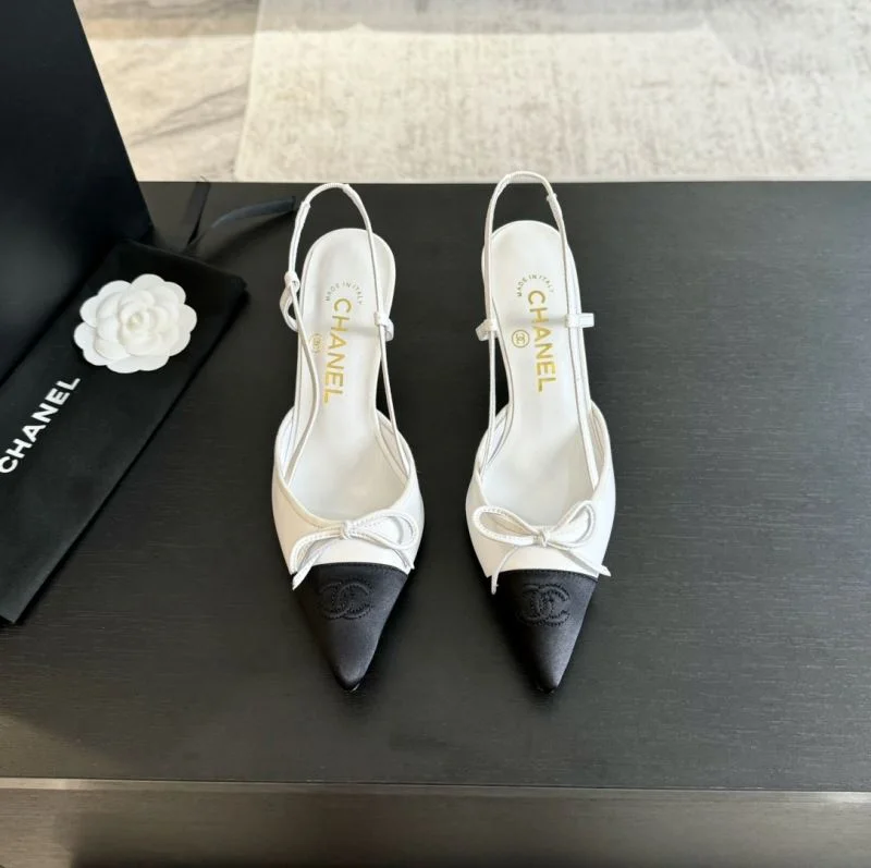 Snug Chanel Sandals 20144