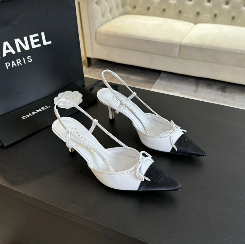 Snug Chanel Sandals 20144