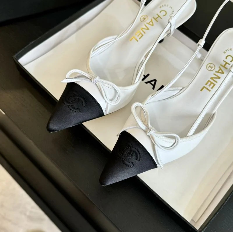 Snug Chanel Sandals 20144