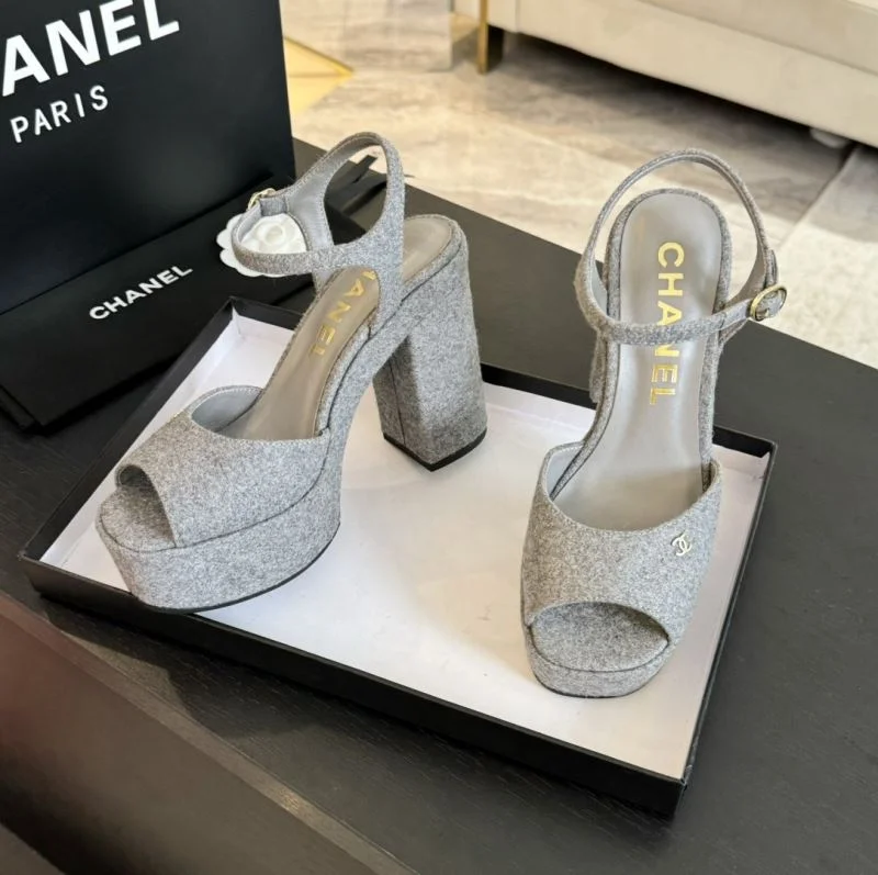 Chanel Sandals Vibrant 20139