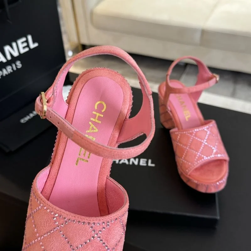 Sophisticated Chanel Sandals 20142
