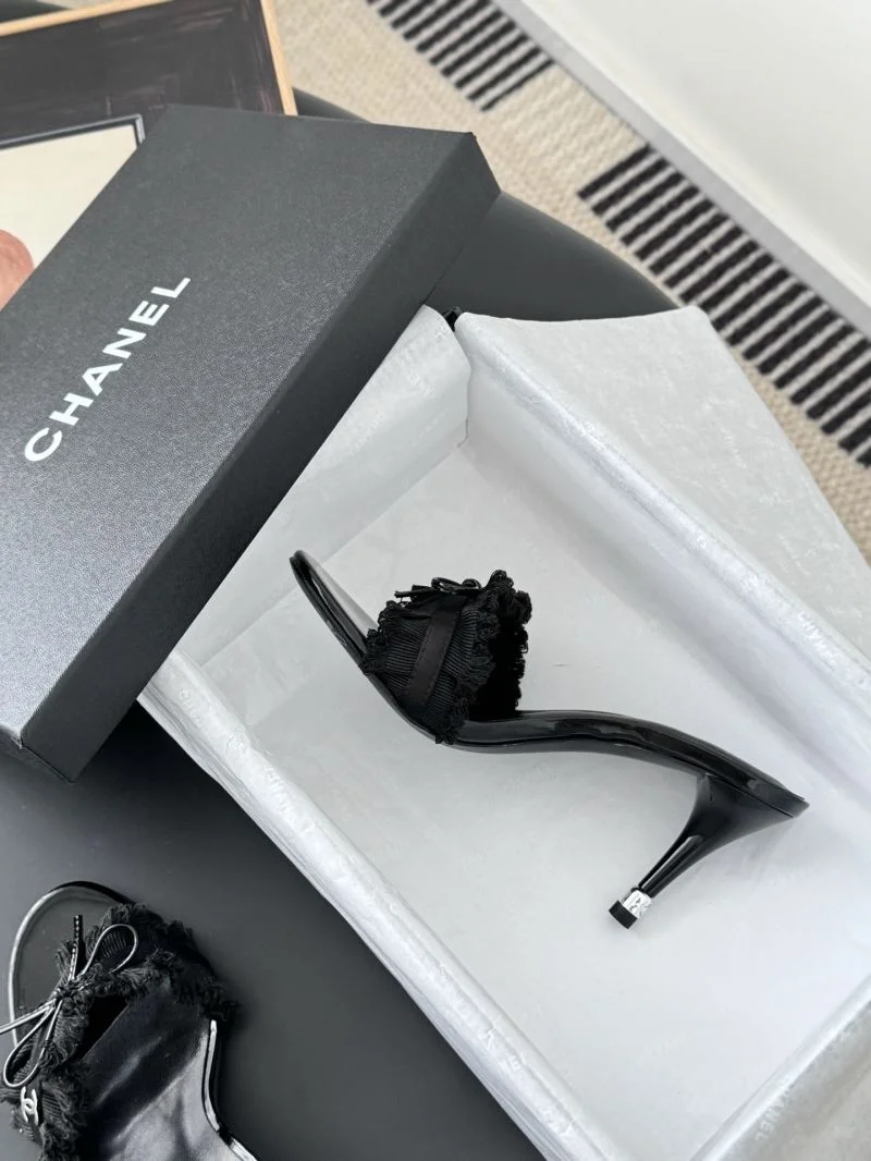 Chanel Sandals Unisex 20116