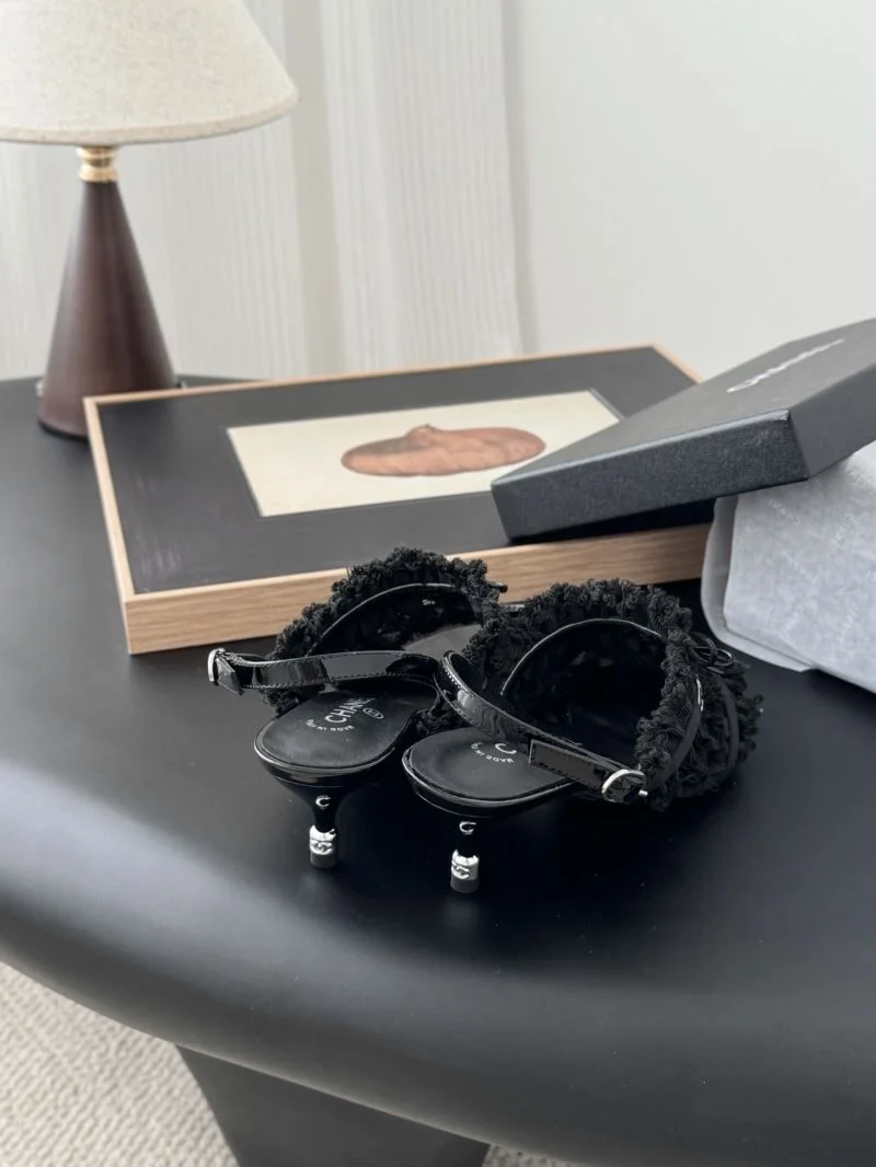 Chanel Sandals Compact 20106