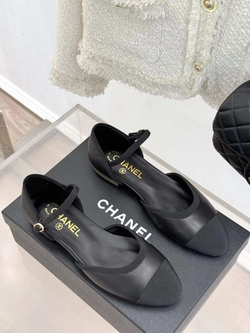 Neat Chanel Sandals 20104