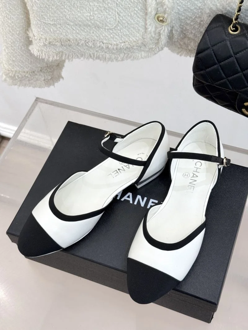 Chanel Sandals Sporty 20094