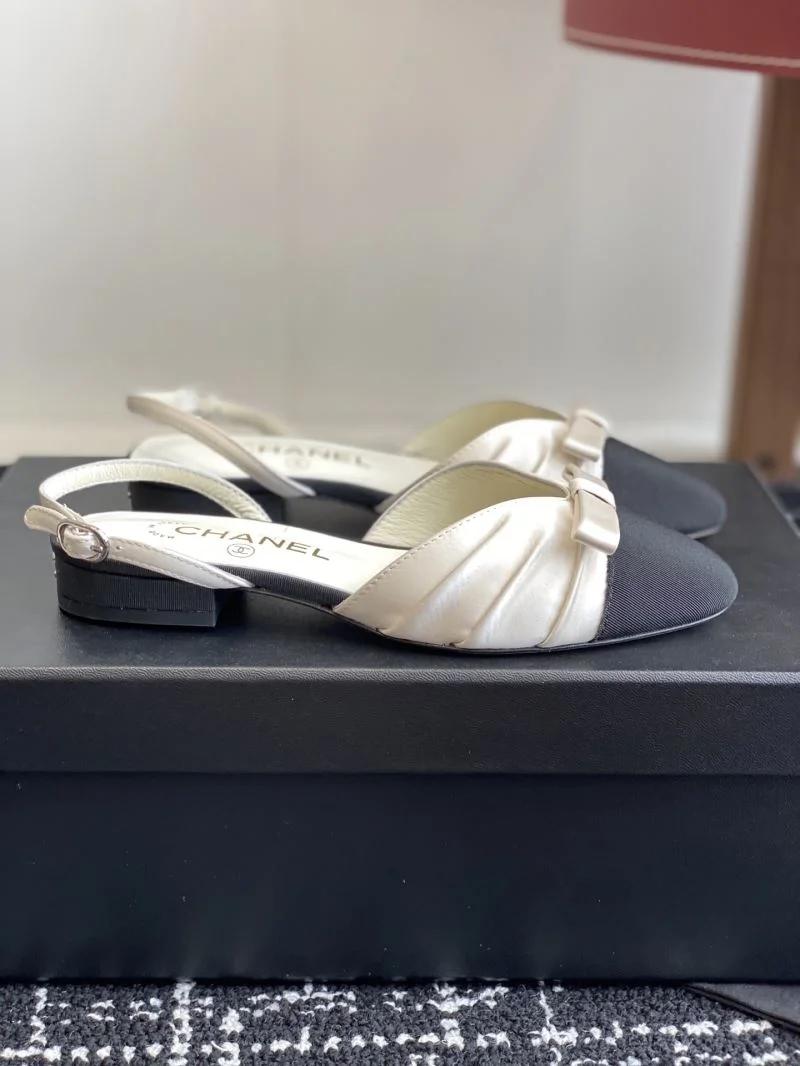 FlexibleFit Chanel Sandals 20086