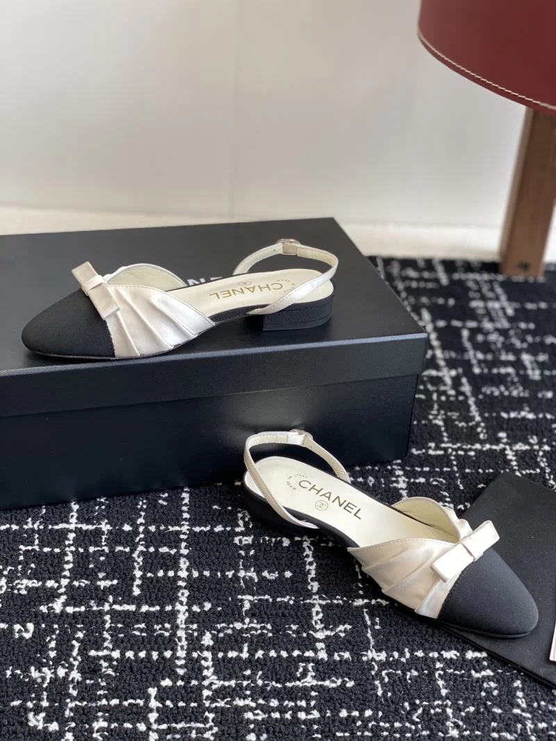 FlexibleFit Chanel Sandals 20086