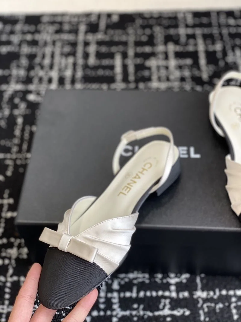 FlexibleFit Chanel Sandals 20086