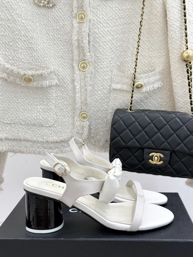 Vibrant Chanel Sandals 20085