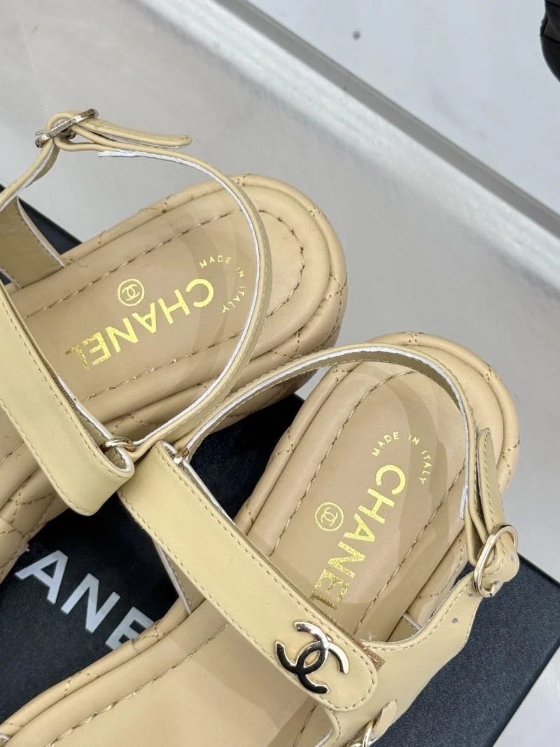 Chanel Sandals Compact 20125