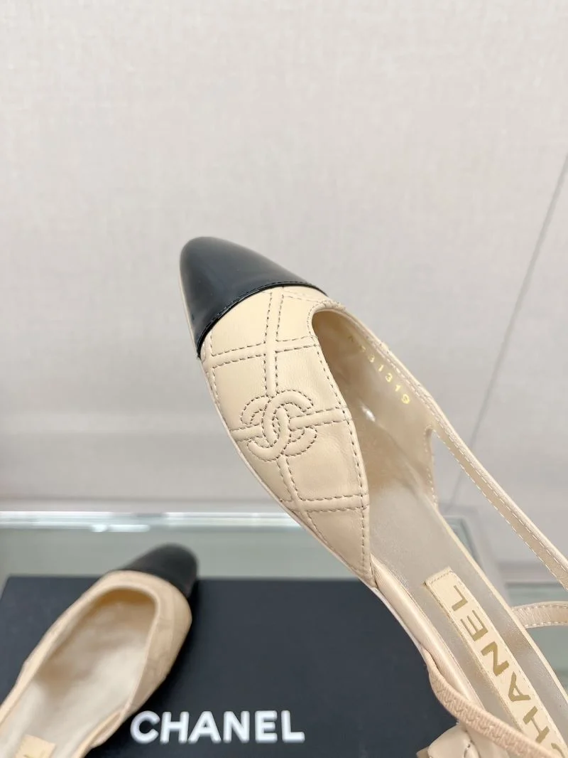 Unisex Chanel Sandals 20055