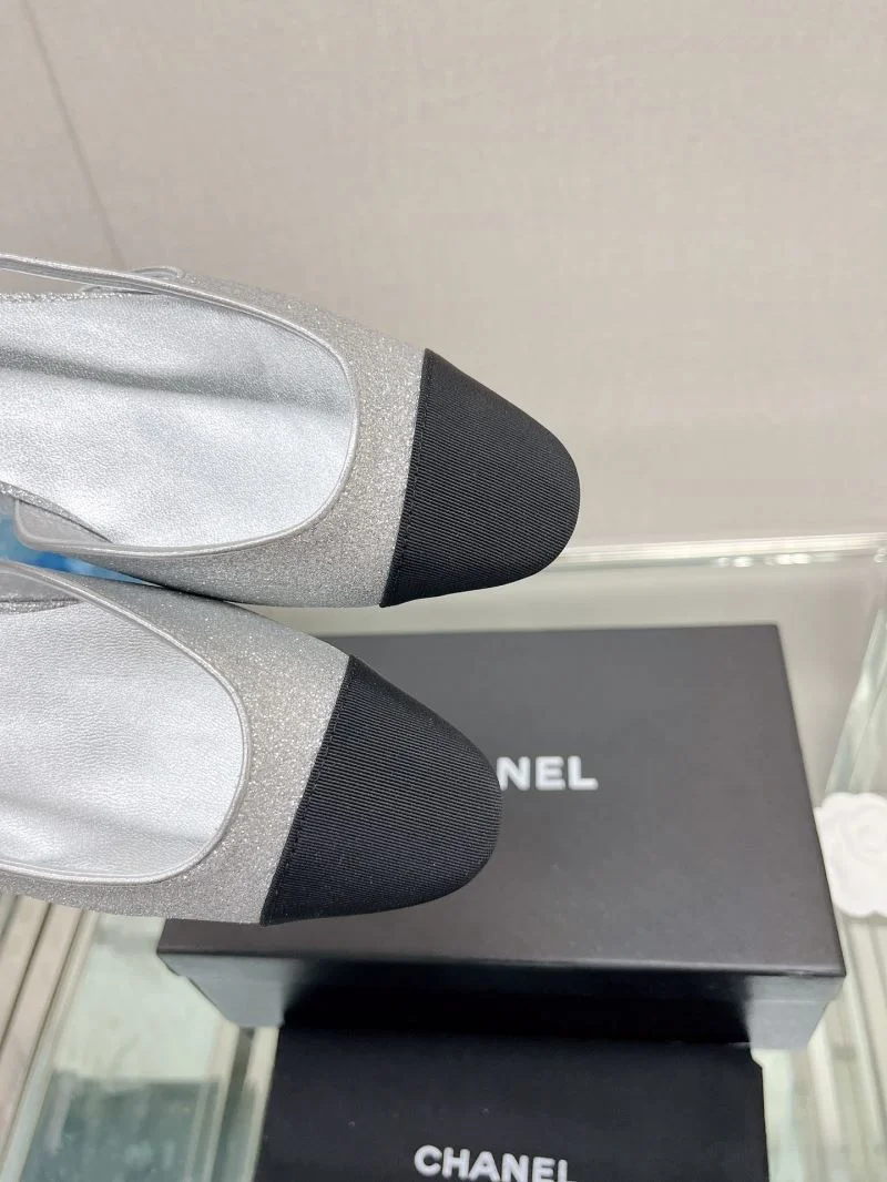 Versatile Chanel Sandals 20052