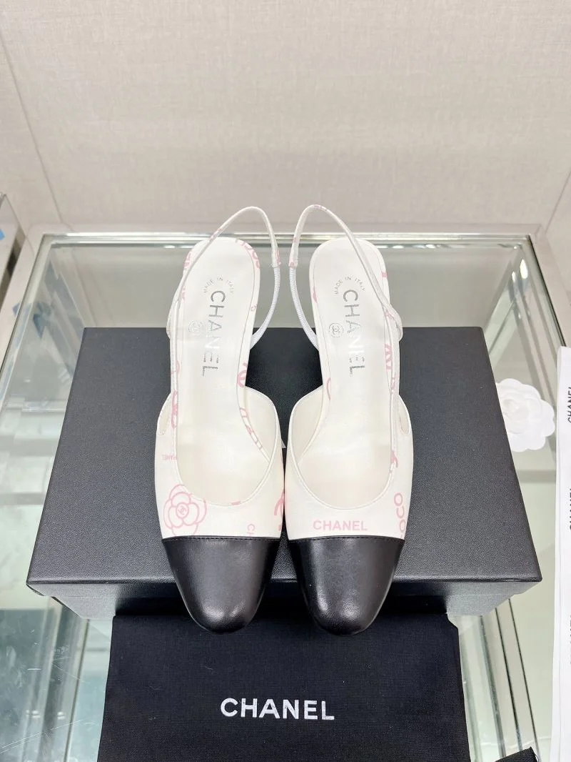 Trendy Chanel Sandals 20050