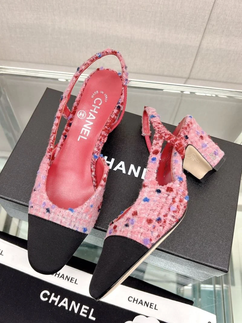 Vibrant Chanel Sandals 20041
