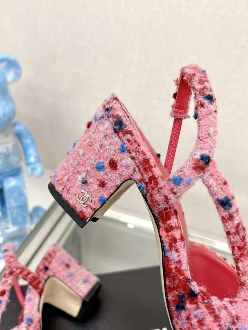 Vibrant Chanel Sandals 20041