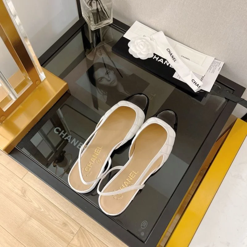 Chanel Sandals Trendsetting 20035