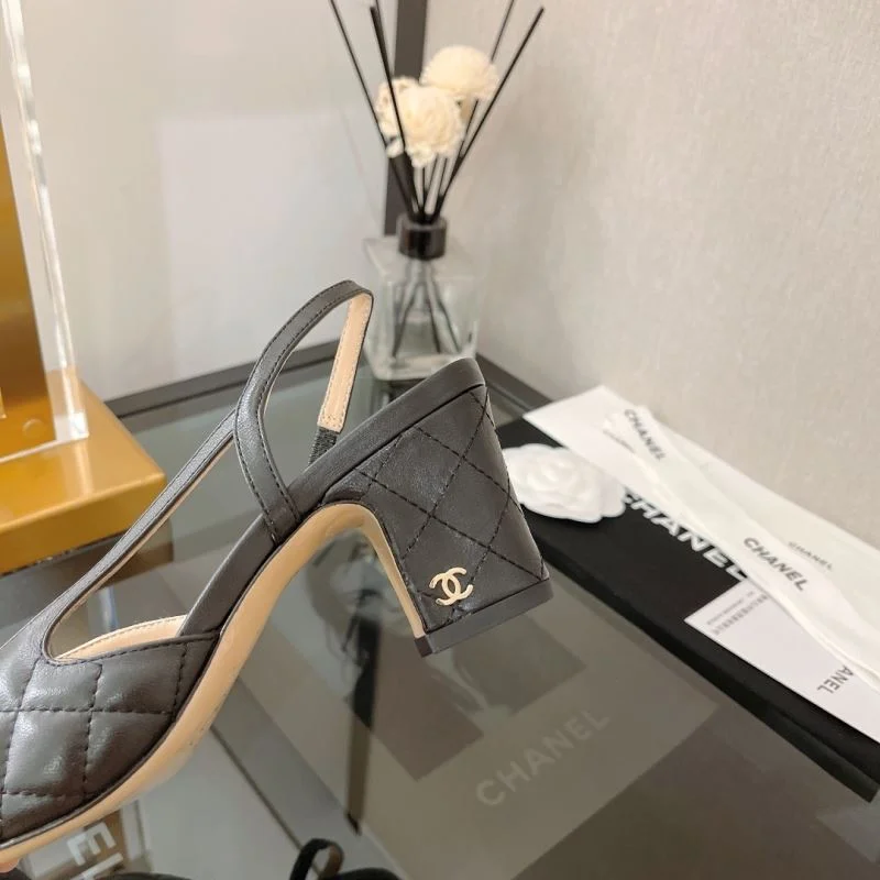 Efficient Chanel Sandals 20033