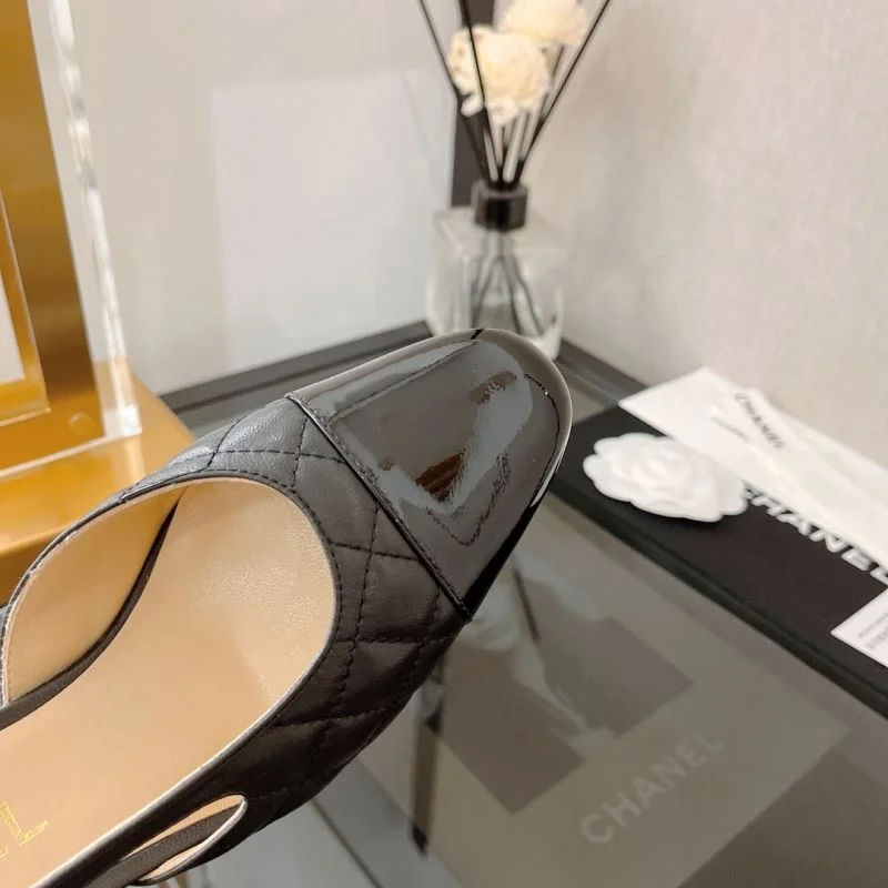 Efficient Chanel Sandals 20033