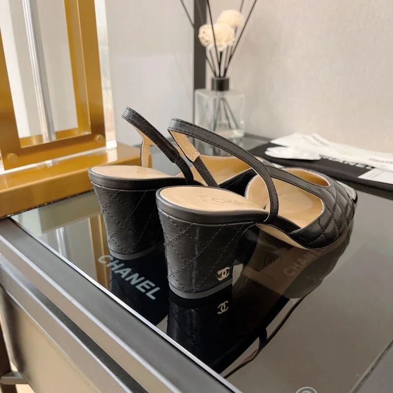 Efficient Chanel Sandals 20033