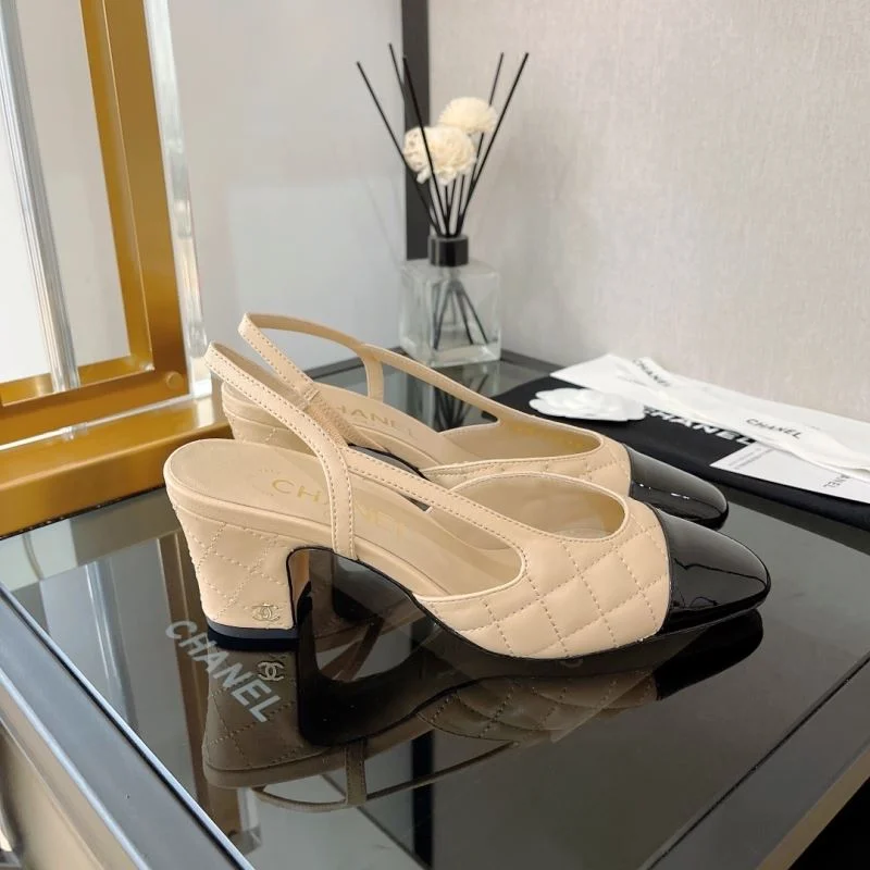 EyeCatching Chanel Sandals 20042